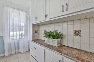 1 Fountain St, Peabody, MA 01960 - Photo 14