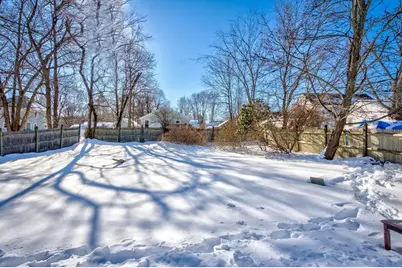 5 Bates St, Brockton, MA 02302 - Photo 4