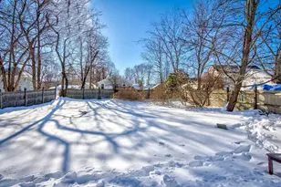 5 Bates St, Brockton, MA 02302 - Photo 4