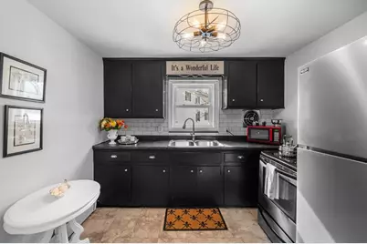 1 Boardman Street #6, Salem, MA 01970 - Photo 10