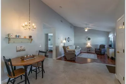 27 Rosewood Lane #27, Southwick, MA 01077 - Photo 4