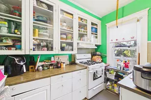 311-313 Hawthorn St, New Bedford, MA 02740 - Photo 16