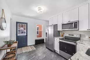 16 Maple St, Wilbraham, MA 01095 - Photo 6