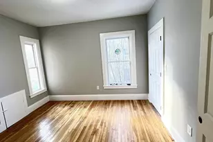 31 Ridgeway St, Lynn, MA 01902 - Photo 6