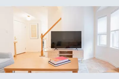 5 Davis Ave #5, Brookline, MA 02445 - Photo 12