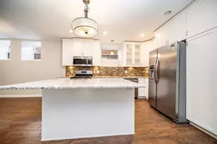 81 Broadway, Chelsea, MA 02150 - Photo 12