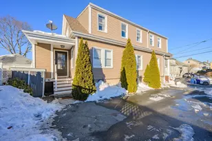 29 Waldo St, New Bedford, MA 02745 - Photo 1