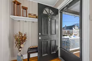 29 Waldo St, New Bedford, MA 02745 - Photo 4