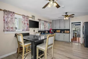 29 Waldo St, New Bedford, MA 02745 - Photo 10