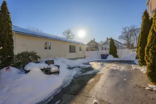 29 Waldo St, New Bedford, MA 02745 - Photo 30