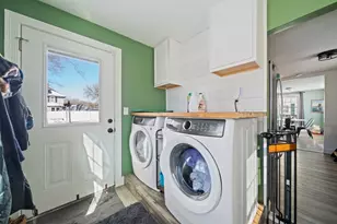 54 Wilbur St, Raynham, MA 02767 - Photo 16