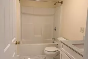 407 Cambridge St, Worcester, MA 01610 - Photo 10