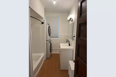 124 Walnut Street #2L, Clinton, MA 01510 - Photo 8