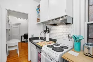 1407 Beacon St, Brookline, MA 02446 - Photo 12
