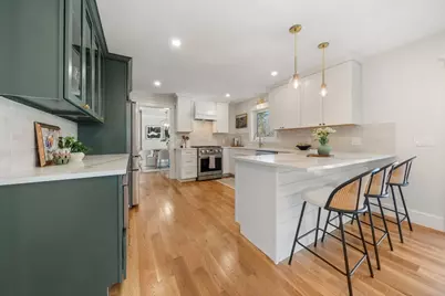 155 Quincy Ave, Marshfield, MA 02050 - Photo 4