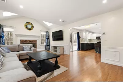 19 Amherst Rd, Shrewsbury, MA 01545 - Photo 10