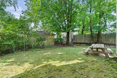 15 Bacon St #2, Waltham, MA 02451 - Photo 16