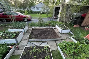 28 Ellsworth St, Medford, MA 02155 - Photo 20