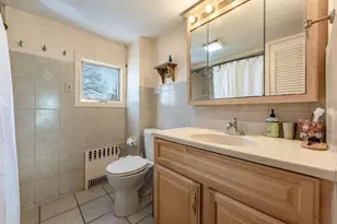 28 Ellsworth St, Medford, MA 02155 - Photo 16