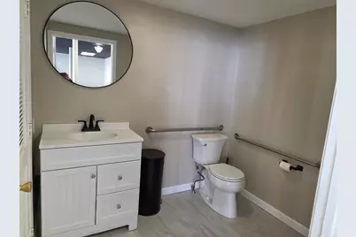 488 Grafton St, Worcester, MA 01604 - Photo 6