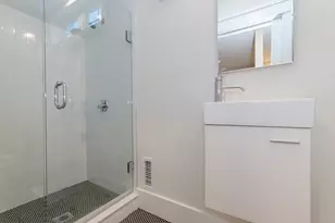 401 Albemarle Rd, Newton, MA 02460 - Photo 26