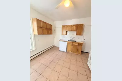 11 Newton St. #1, Malden, MA 02148 - Photo 8