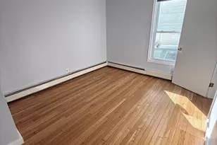 11 Newton St, Malden, MA 02148 - Photo 4