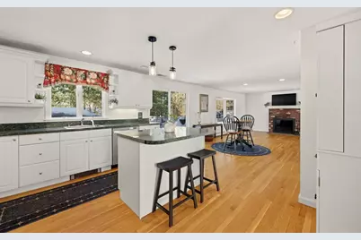 155 Rockland Dr, Brockton, MA 02301 - Photo 6