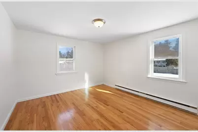 39 Thyme Ln, Springfield, MA 01129 - Photo 12