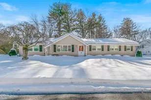 13 Wing Terrace, Burlington, MA 01803 - Photo 2