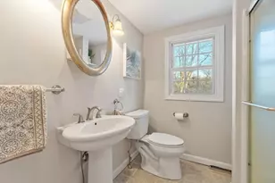 10 Fairview Rd, Peabody, MA 01960 - Photo 8