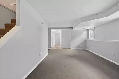 106 Methuen St #B, Lowell, MA 01850 - Photo 26