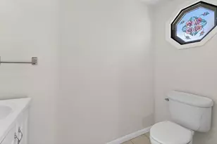 106 Methuen St, Lowell, MA 01850 - Photo 14