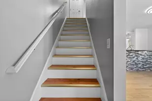 106 Methuen St, Lowell, MA 01850 - Photo 16