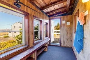 4 Anchor Ave, Newbury, MA 01951 - Photo 8