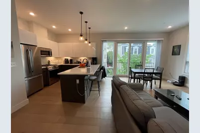 33 Ward St #9, Boston, MA 02127 - Photo 2