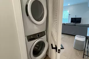 33 Ward St, Boston, MA 02127 - Photo 12