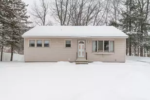 5 Porter Ave, Burlington, MA 01803 - Photo 2