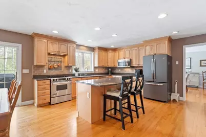 5 Tavern Cir, Westford, MA 01886 - Photo 4