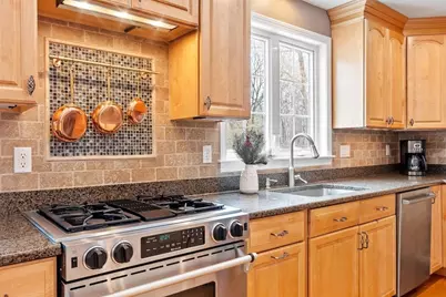 5 Tavern Cir, Westford, MA 01886 - Photo 6