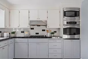 59 Nancy Ave, Peabody, MA 01960 - Photo 2