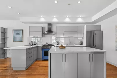 288 C Street #4, Boston, MA 02127 - Photo 2