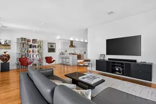 288 C St, Boston, MA 02127 - Photo 8