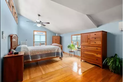 187 Laurel St, Melrose, MA 02176 - Photo 12