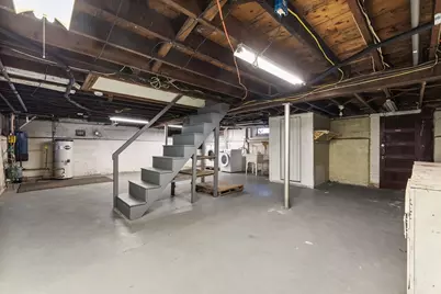 8 Waitt Ave, Lynn, MA 01902 - Photo 16