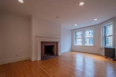 2 Newport Rd #5, Cambridge, MA 02140 - Photo 4