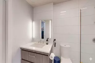 50 Symphony Rd, Boston, MA 02115 - Photo 12