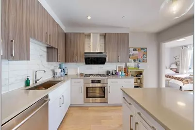 50 Symphony Rd #402, Boston, MA 02115 - Photo 4