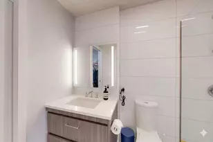 50 Symphony Rd, Boston, MA 02115 - Photo 12