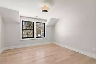 577 Grove St, Newton, MA 02462 - Photo 18